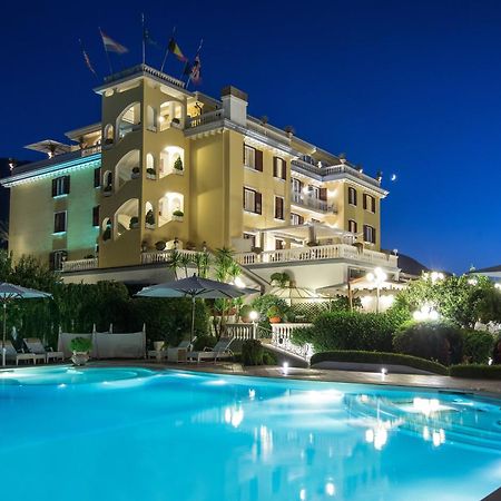 La Medusa Hotel - Dimora Di Charme Castellammare di Stabia Exterior photo