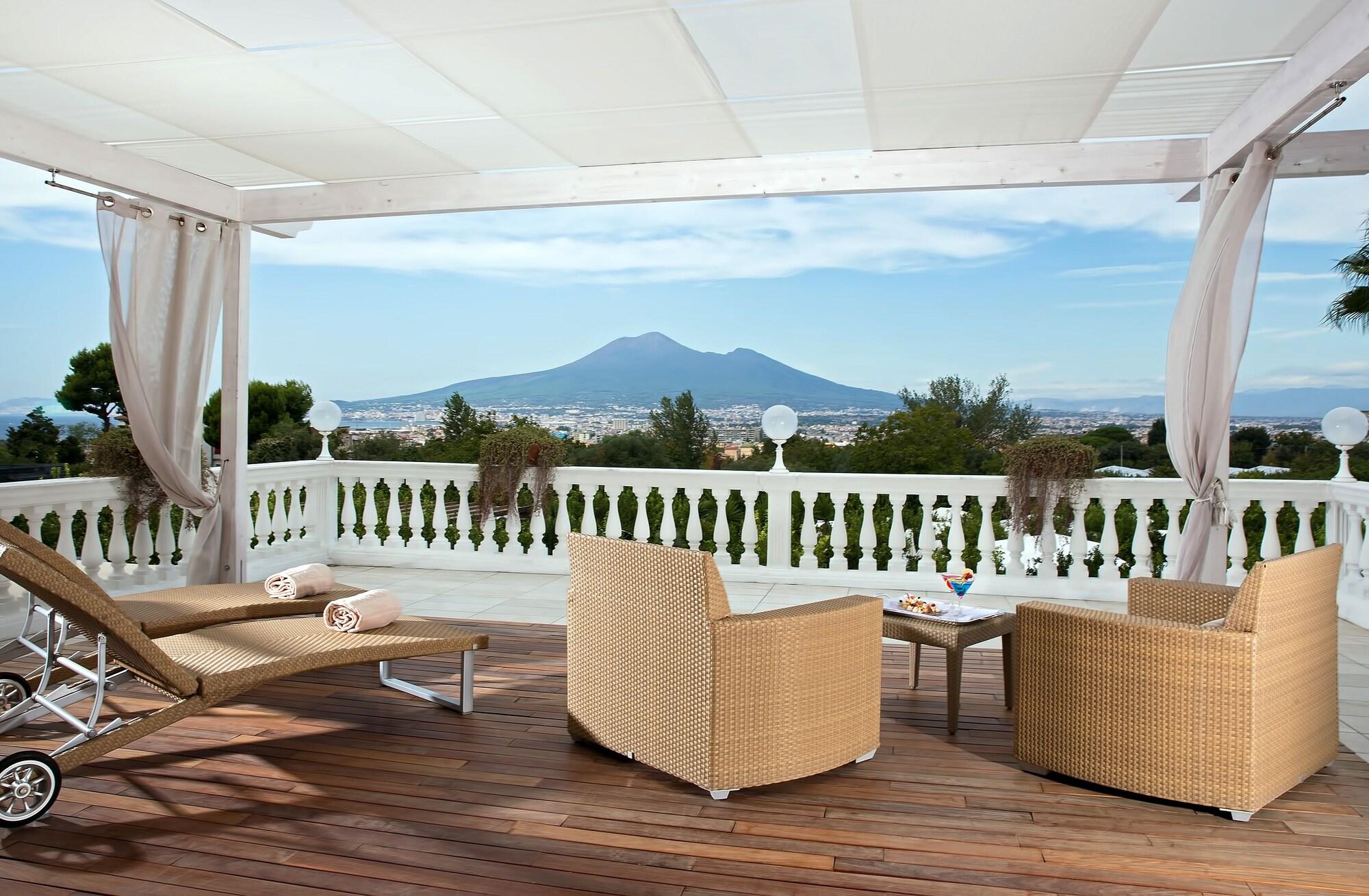 La Medusa Hotel - Dimora Di Charme Castellammare di Stabia Exterior photo